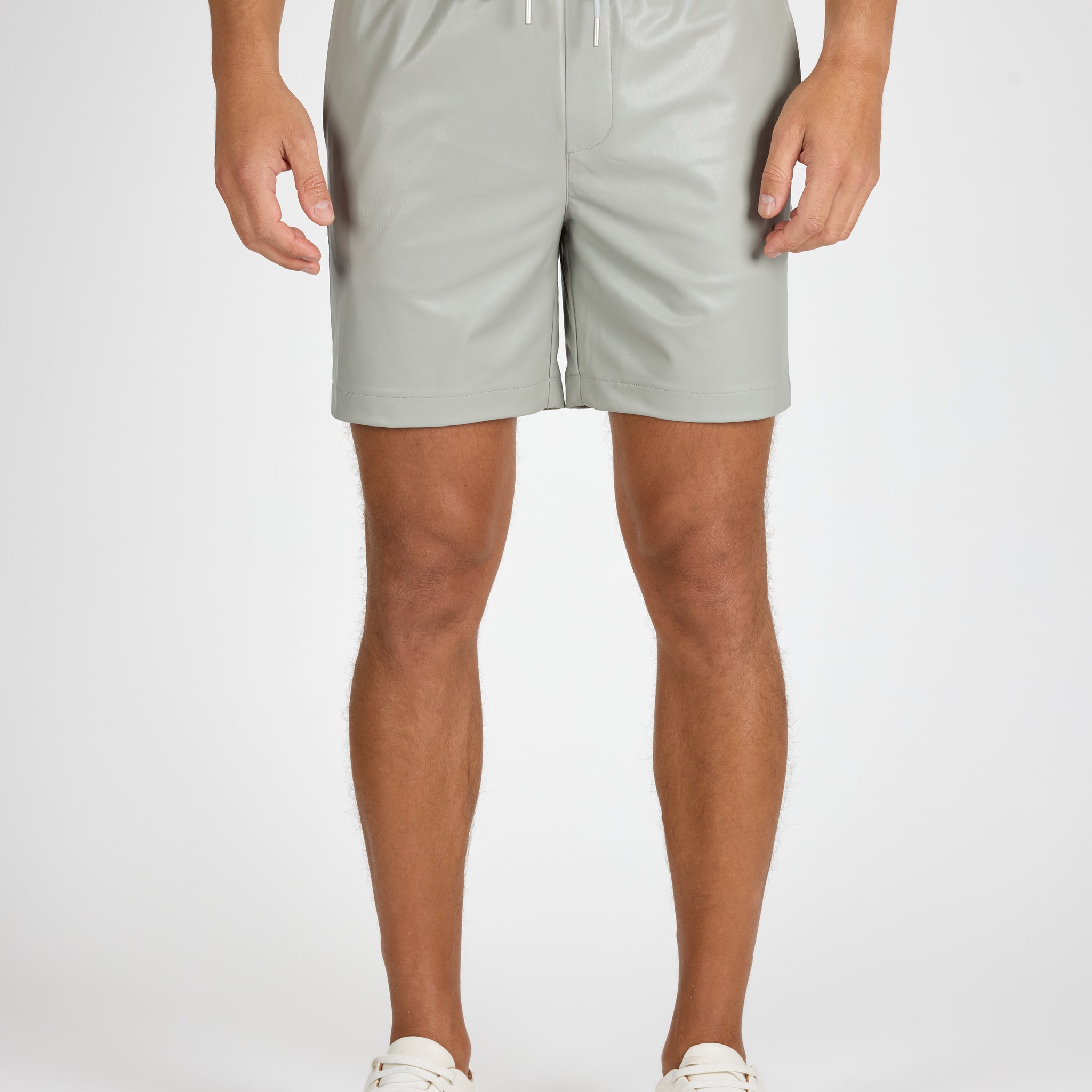 MONFRERE-bond-short-light-grey