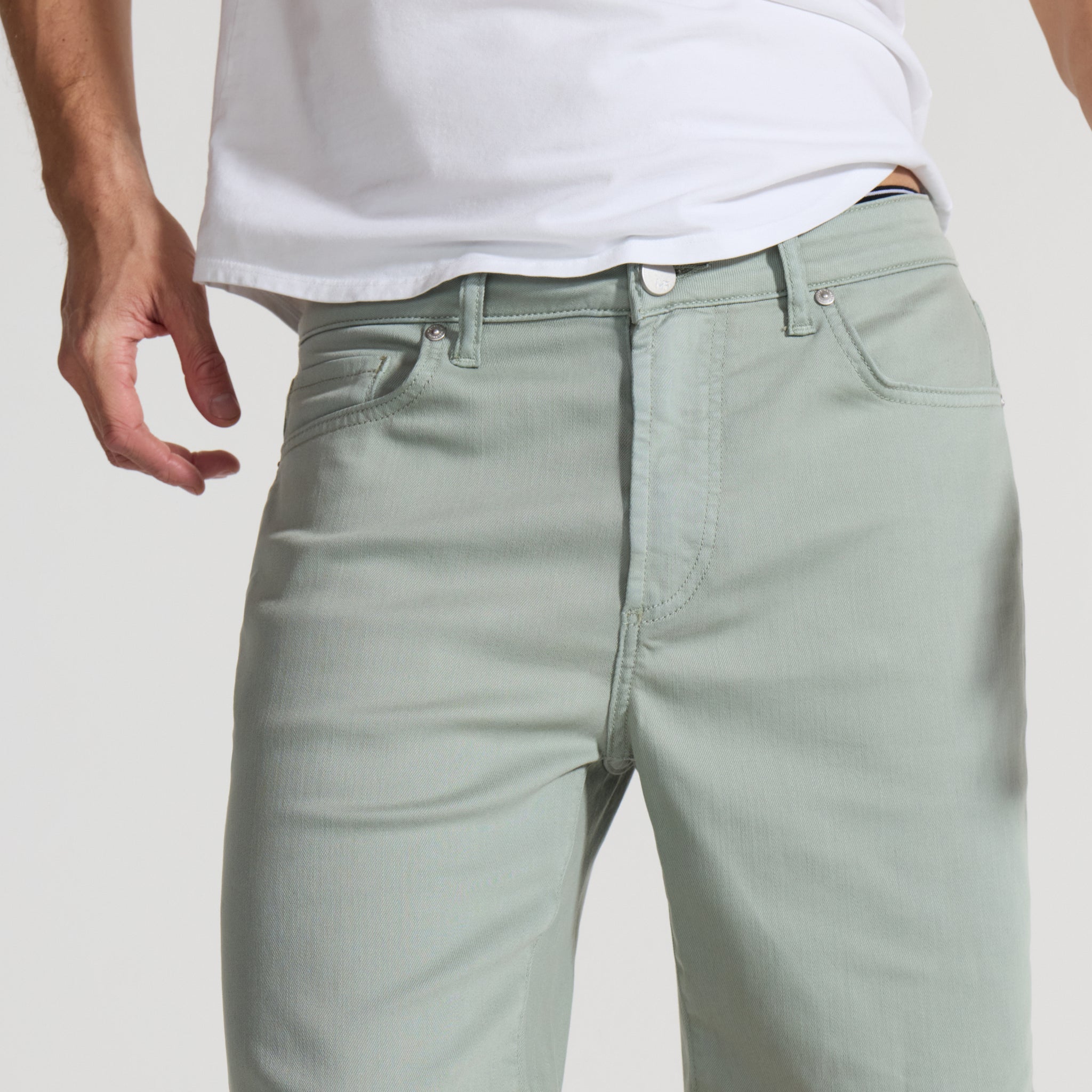 MONFRERE-brando-short-mineral-green