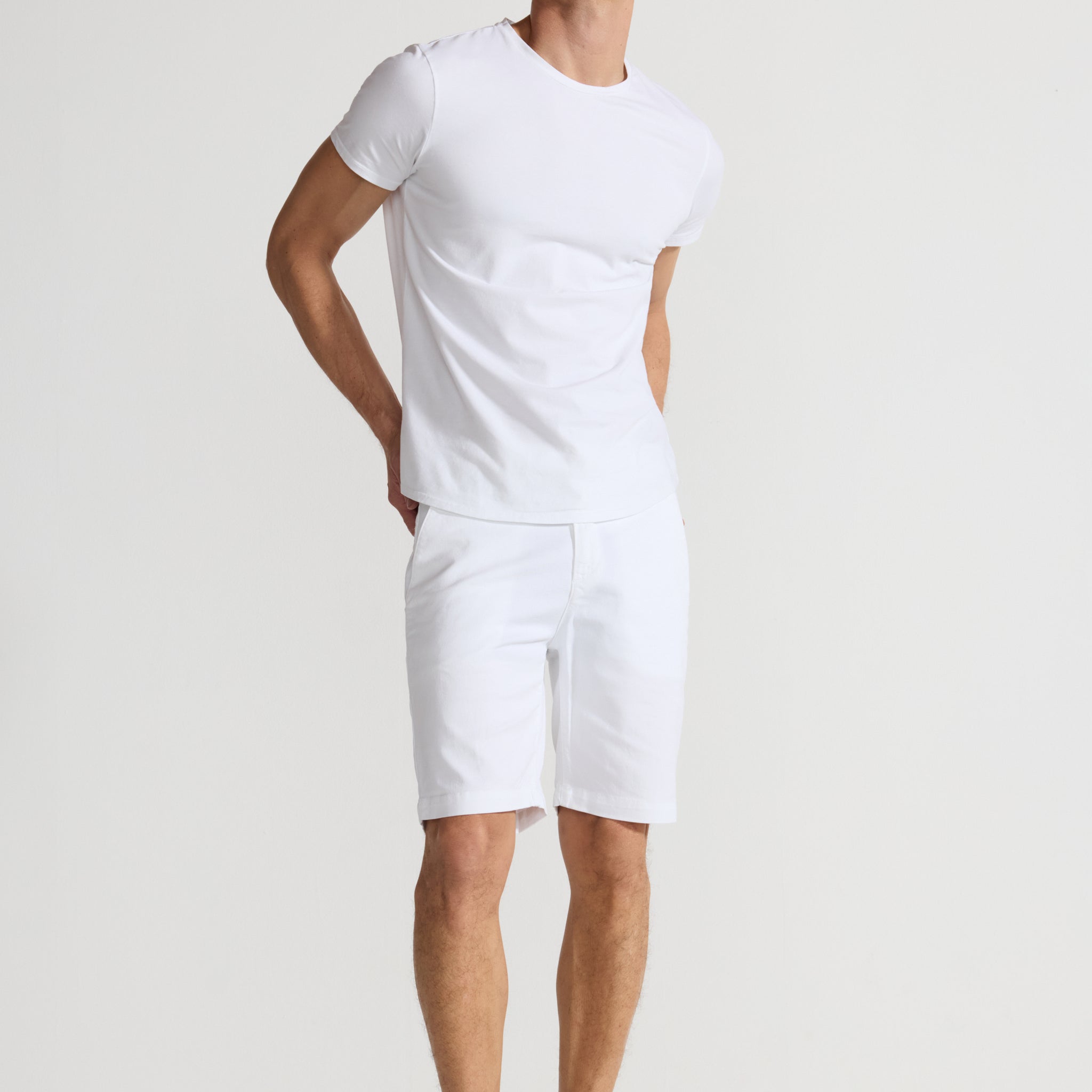 MONFRERE-cruise-blanc