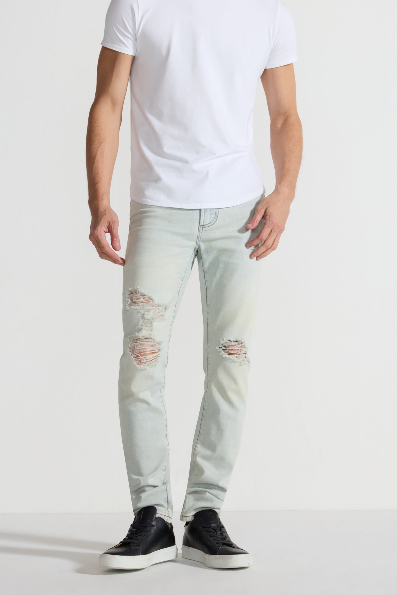 MONFRERE-greyson-slash-vintage