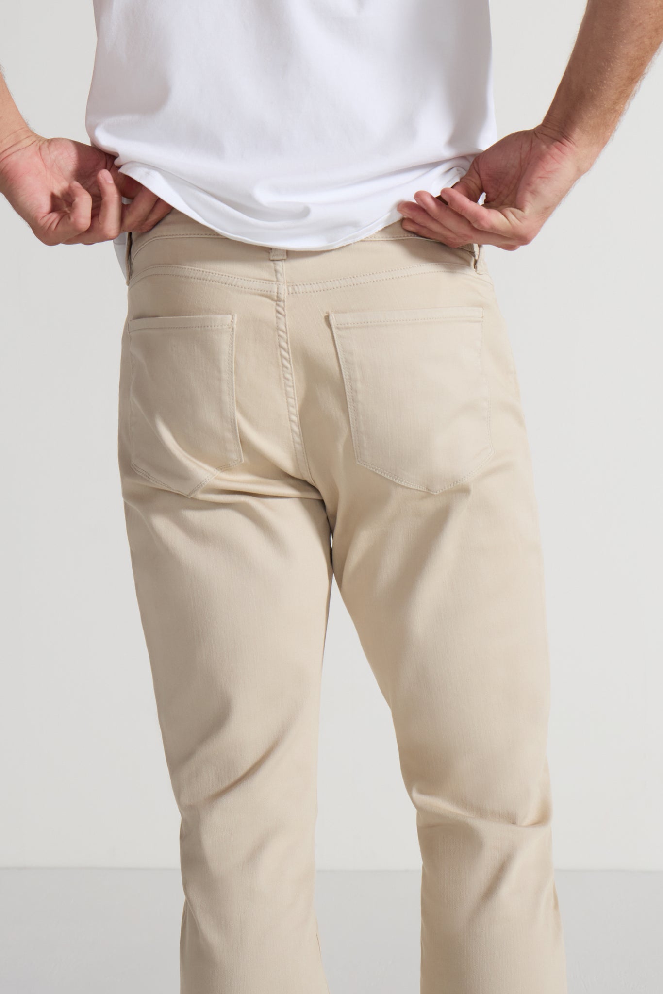 MONFRERE-brando-parisian-luxe-khaki