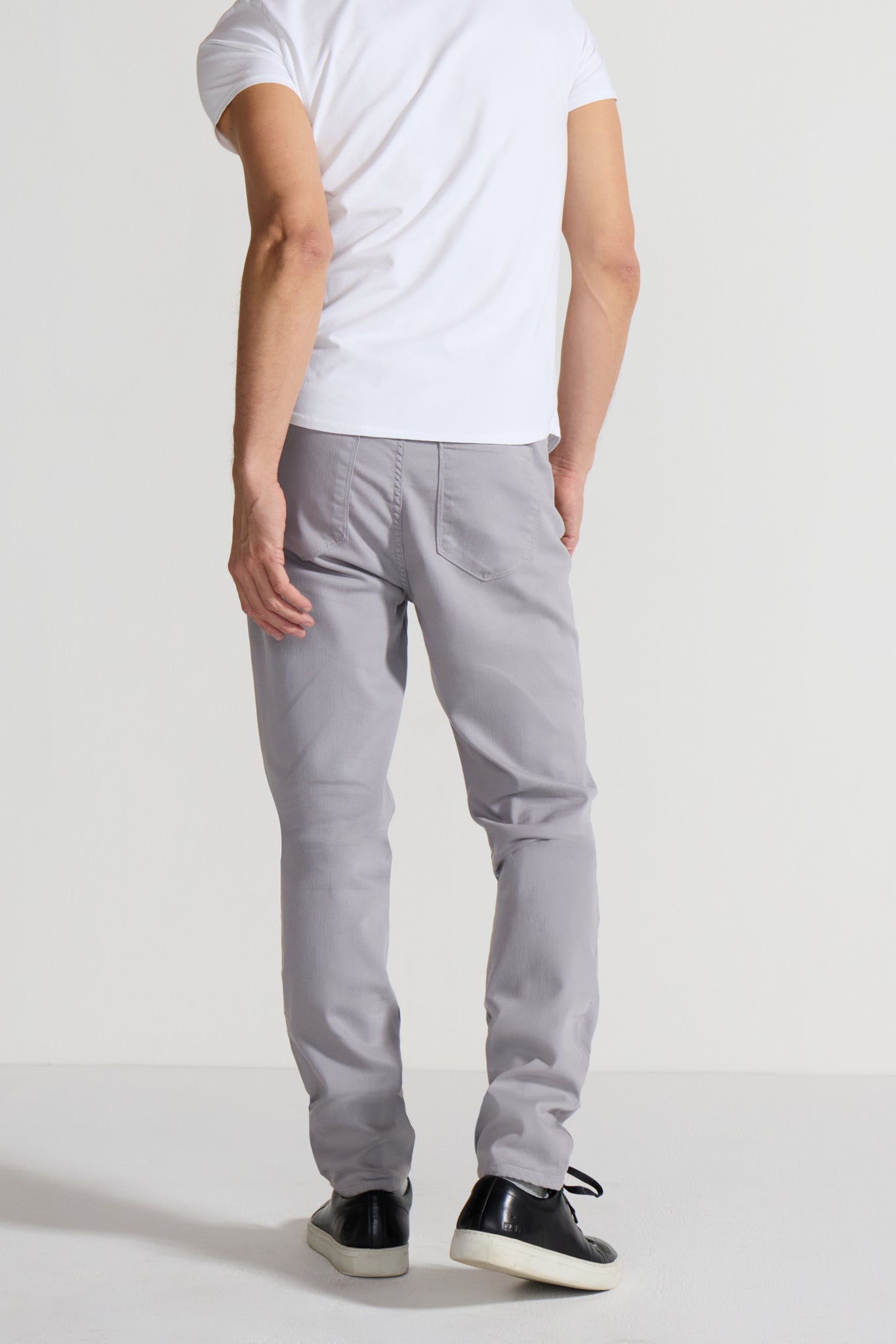 MONFRERE-brando-parisian-luxe-light-grey
