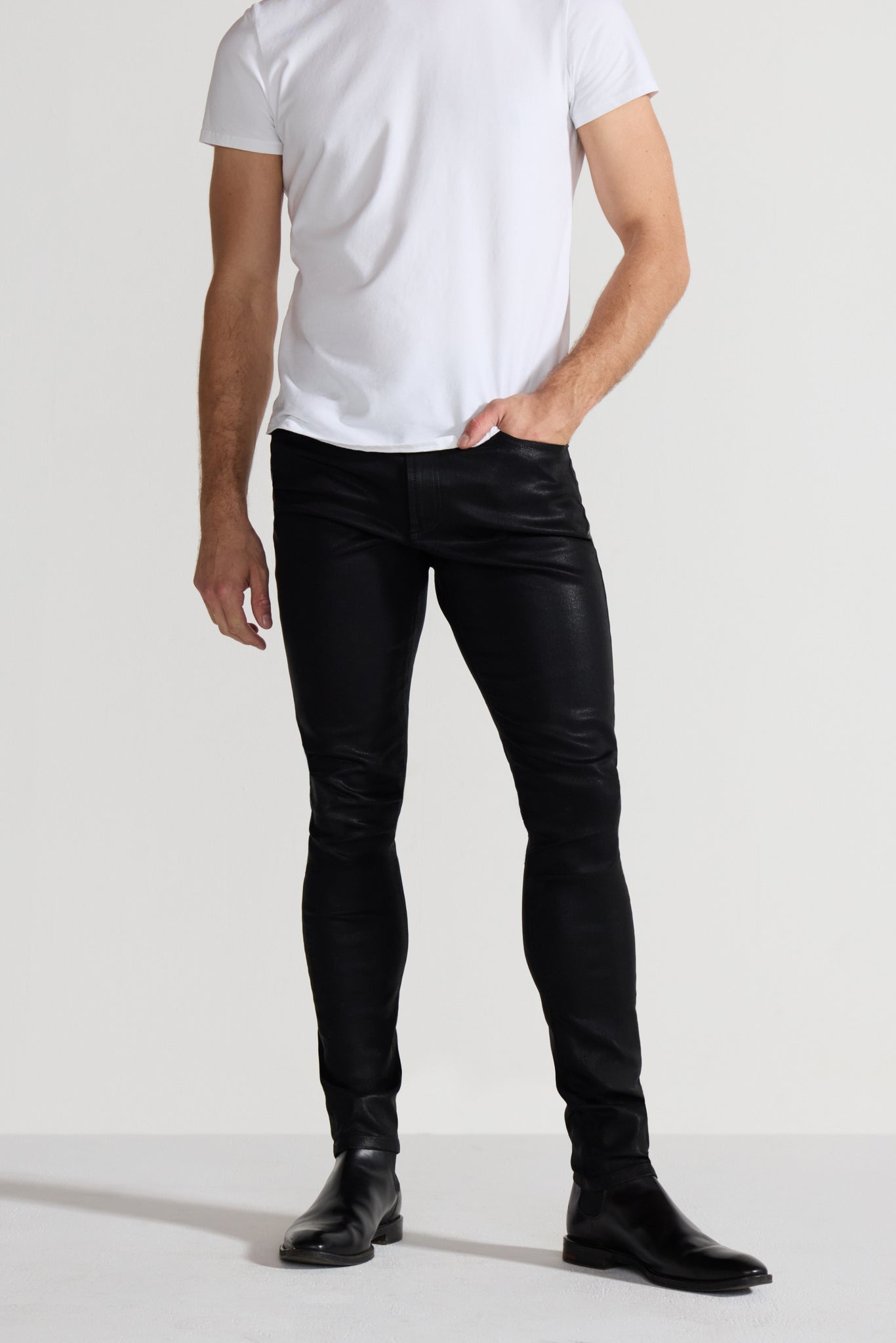 MONFRERE-preston-coated-noir